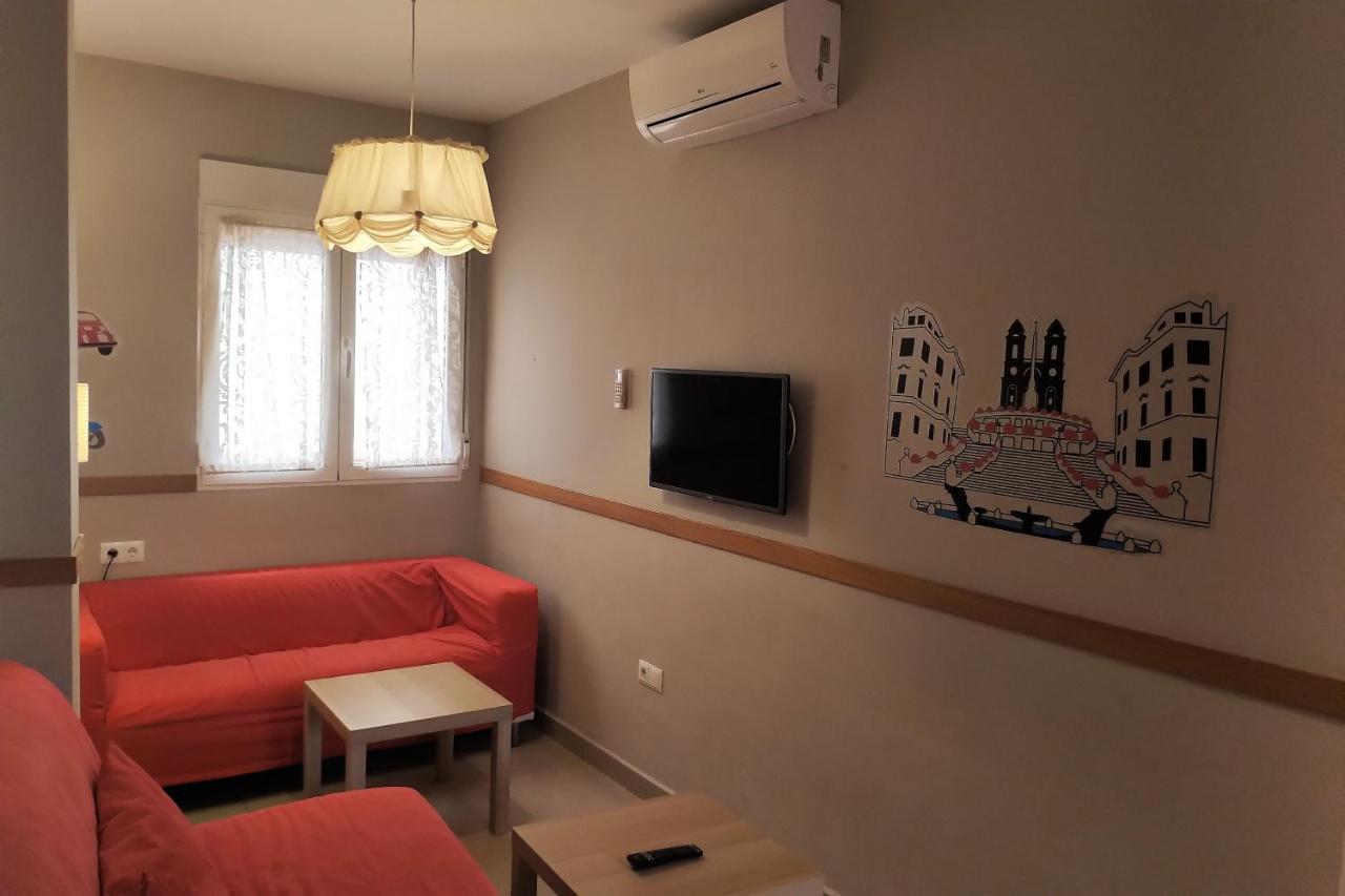 Apartamentos El Templo Suites เมรีดา ภายนอก รูปภาพ