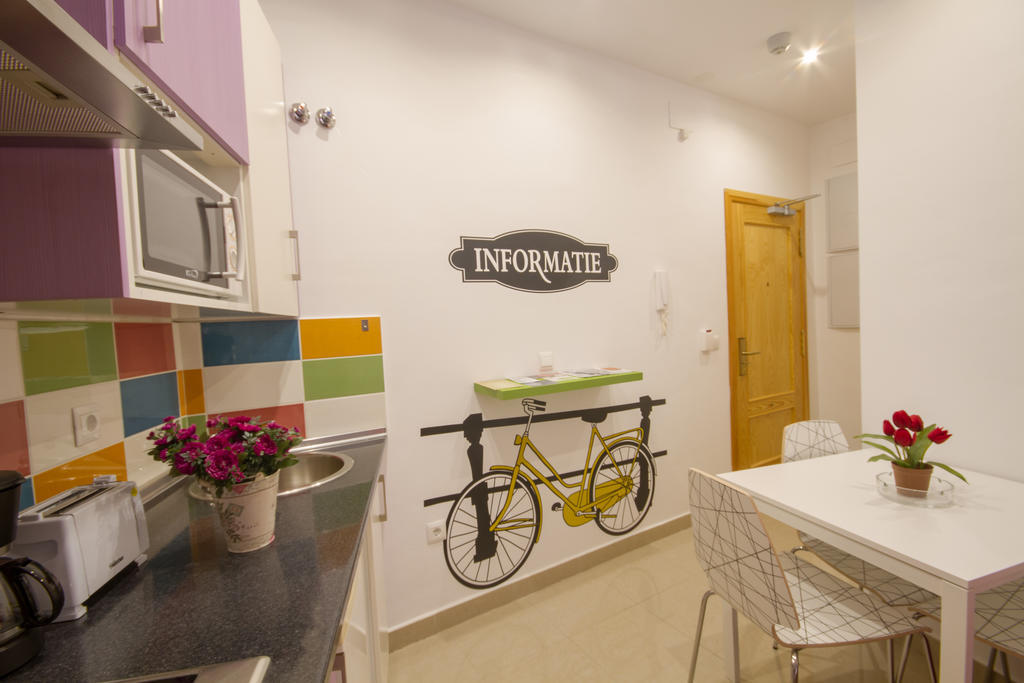 Apartamentos El Templo Suites เมรีดา ห้อง รูปภาพ